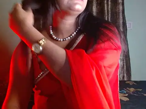 Snapshot of LIZNA_0 chatting on 04.05.26 LIZNA 0 online show from 04.05.26