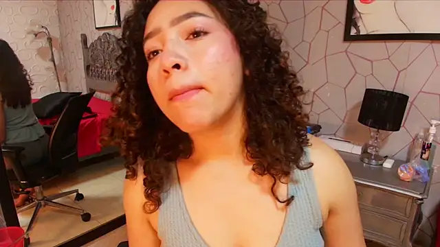 meganrousx online show from 04.13.26