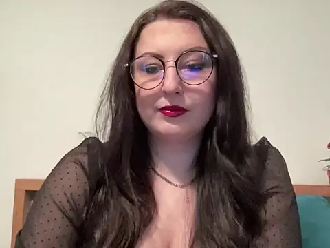 Snapshot of DorothyJoy chatting on 03.30.26 DorothyJoy online show from 03.30.26