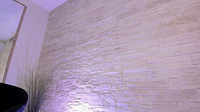 Snapshot of Ivorym00n chatting on 04.06.26 Ivorym00n online show from 04.06.26