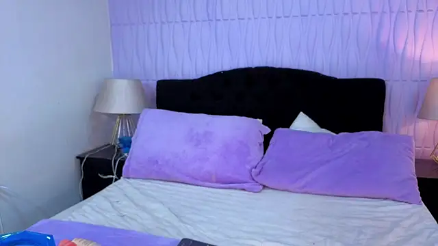 Mia Cherry   online show from 02.07.26