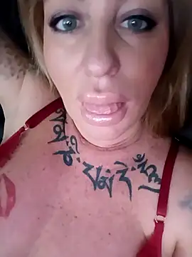 MiaMooly online show from 03.06.26