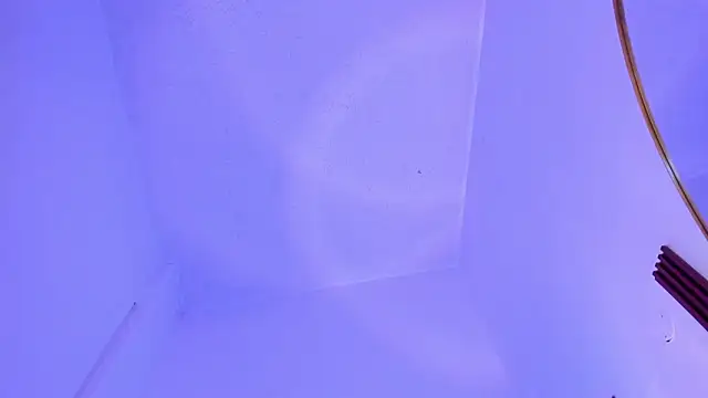 Snapshot of Issa-Lorens chatting on 02.18.26 Issa-Lorens online show from 02.18.26