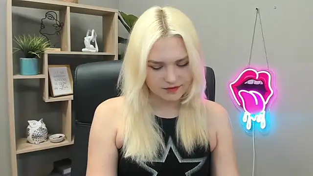 SweetLilyxo online show from 05.20.26