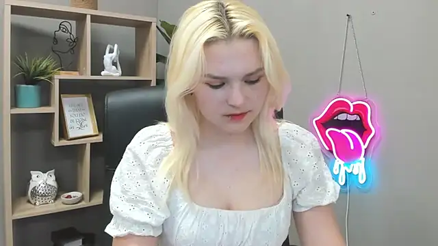 SweetLilyxo online show from 05.27.26