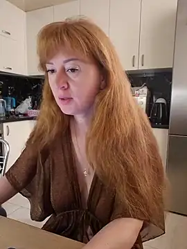 LanaBananaa  online show from 05.17.26