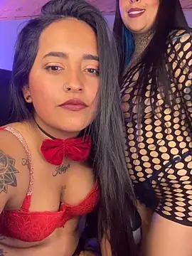 Snapshot of Annie_Alicee chatting on 03.07.26 Annie Alicee online show from 03.07.26