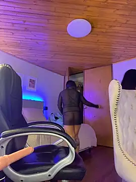 Snapshot of Annie_Alicee chatting on 03.09.26 Annie Alicee online show from 03.09.26