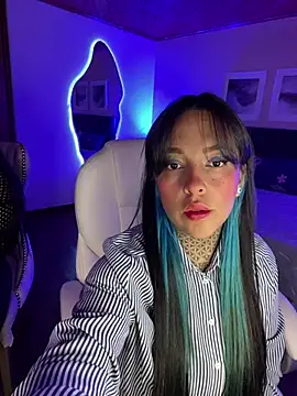 Snapshot of Annie_Alicee chatting on 04.04.26 Annie Alicee online show from 04.04.26