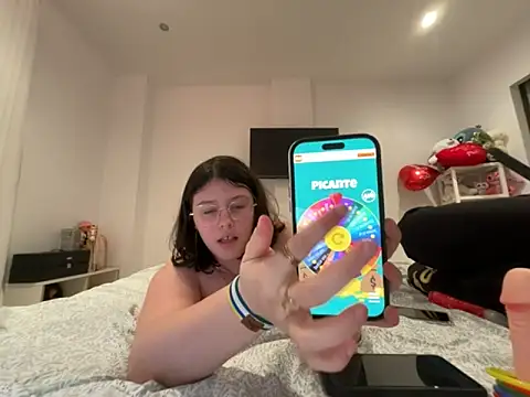 Snapshot of sari237 chatting on 03.11.26 sari237 online show from 03.11.26