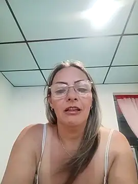 Snapshot of MONITA_SEXXX chatting on 02.12.26 MONITA SEXXX online show from 02.12.26