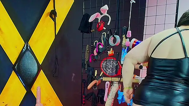 Judith Mature bdsm online show from 03.24.26