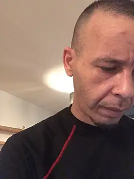 Snapshot of creativeX chatting on 02.04.26 creativeX online show from 02.04.26