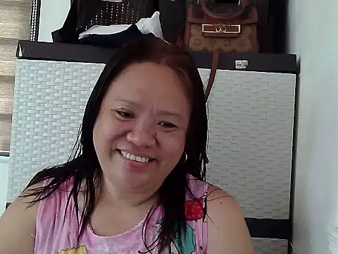 yummychubby29 online show from 05.14.26