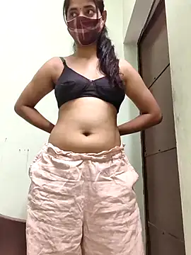 Kitti-Sharma online show from 04.26.26