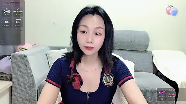 Snapshot of Sunny------ chatting on 02.05.26 Sunny------ online show from 02.05.26