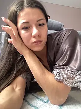 Snapshot of OnlyLeiLa chatting on 02.17.26 OnlyLeiLa online show from 02.17.26