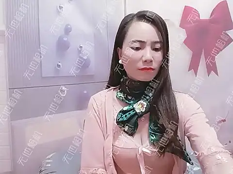 Snapshot of Hello-Kitty001 chatting on 03.13.26 Hello-Kitty001 online show from 03.13.26