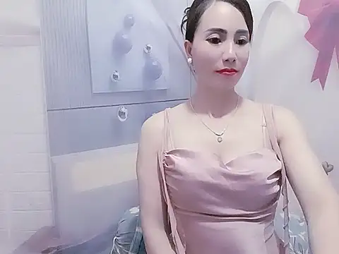 Snapshot of Hello-Kitty001 chatting on 03.26.26 Hello-Kitty001 online show from 03.26.26