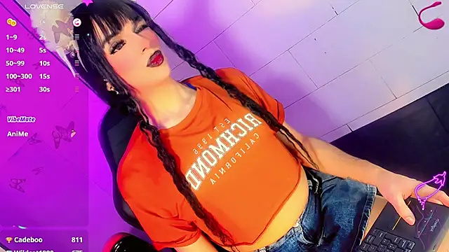 Maddye Fox online show from 02.17.26