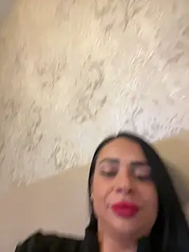 BrianaBloom online show from 03.18.26