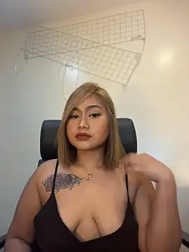Snapshot of vien_pussy69 chatting on 06.30.26 vien pussy69 online show from 06.30.26