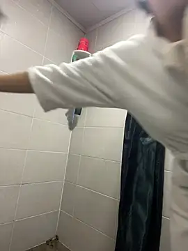 Snapshot of Emma_Sanz__ chatting on 03.19.26 Emma Sanz online show from 03.19.26