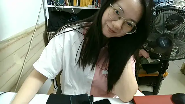 xiaoxiaowan11 online show from 03.29.26