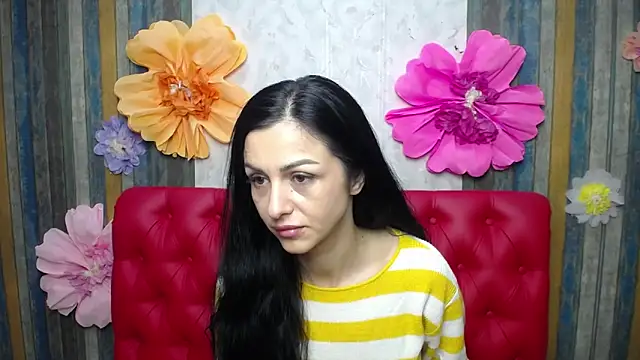 EvaClarkk online show from 04.15.26