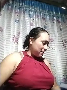 Snapshot of May_Bombs chatting on 02.04.26 May Bombs online show from 02.04.26