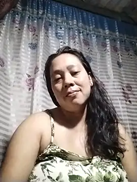 Snapshot of May_Bombs chatting on 02.17.26 May Bombs online show from 02.17.26