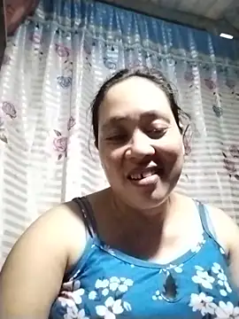 Snapshot of May_Bombs chatting on 02.18.26 May Bombs online show from 02.18.26