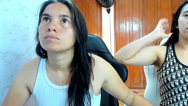 Emily and Soffy online show from 02.25.26