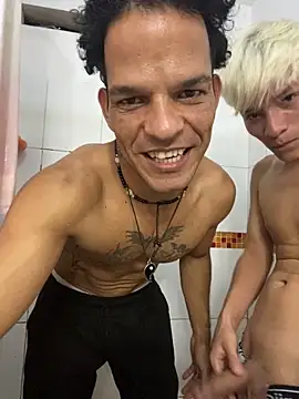 Snapshot of MaxyRyan chatting on 03.04.26 MaxyRyan online show from 03.04.26