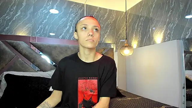 CharlotteKravizz online show from 02.17.26