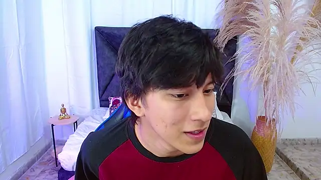 nikoo 18 online show from 02.05.26