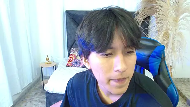 nikoo 18 online show from 02.25.26