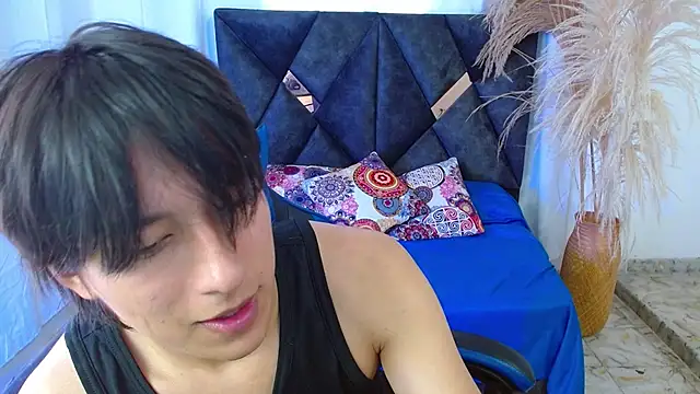 nikoo 18 online show from 03.30.26