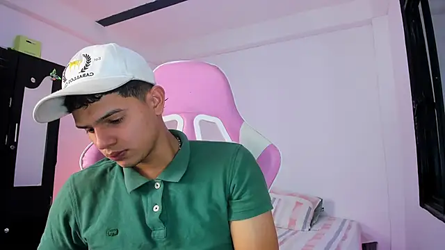 Snapshot of Adrian_Prime_ chatting on 02.16.26 Adrian Prime online show from 02.16.26