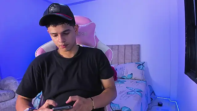 Adrian Prime  online show from 04.04.26