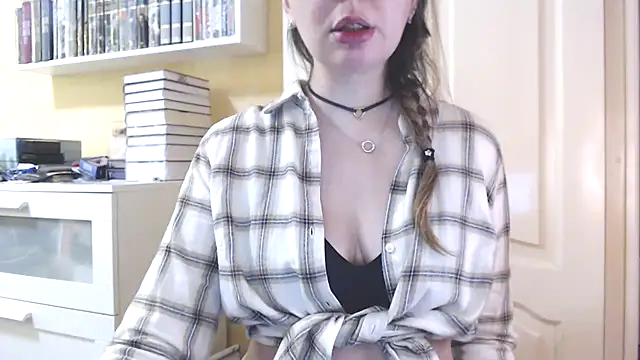 Tasiya online show from 02.18.26