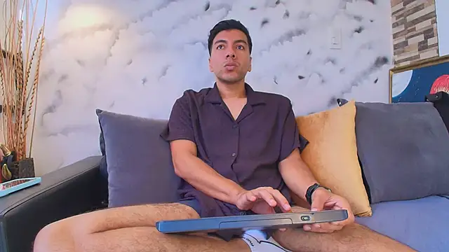 Max Hornye online show from 04.02.26