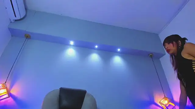 Snapshot of Wildkiitty chatting on 03.28.26 Wildkiitty online show from 03.28.26