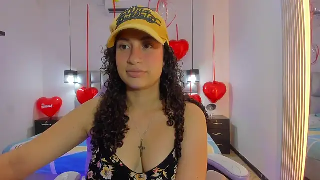 Snapshot of NoaMalak7 chatting on 02.15.26 NoaMalak7 online show from 02.15.26