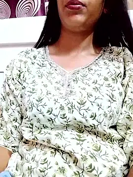 Snapshot of komalsharma99 chatting on 06.15.26 komalsharma99 online show from 06.15.26
