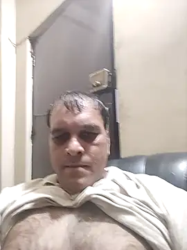 Snapshot of indiandesivillegeboy chatting on 07.12.26 indiandesivillegeboy online show from 07.12.26