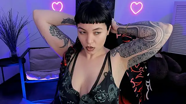 Snapshot of NeoGeisha chatting on 03.13.26 NeoGeisha online show from 03.13.26