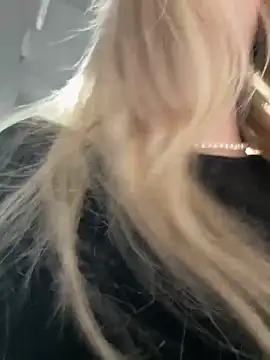 blonde exe online show from 05.18.26