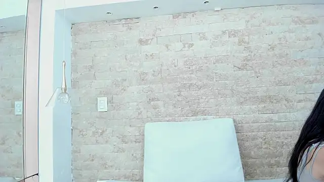 sasha wayne online show from 02.24.26