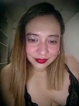 Nyssa Coil online show from 03.04.26